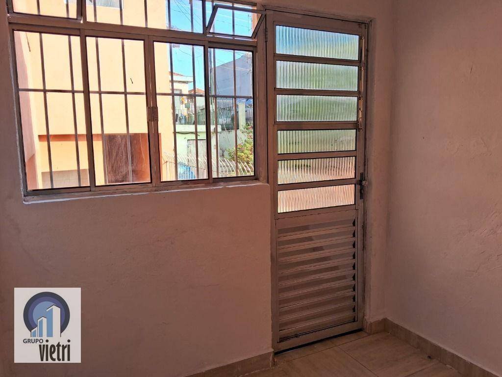 Casa para alugar com 3 quartos, 85m² - Foto 20