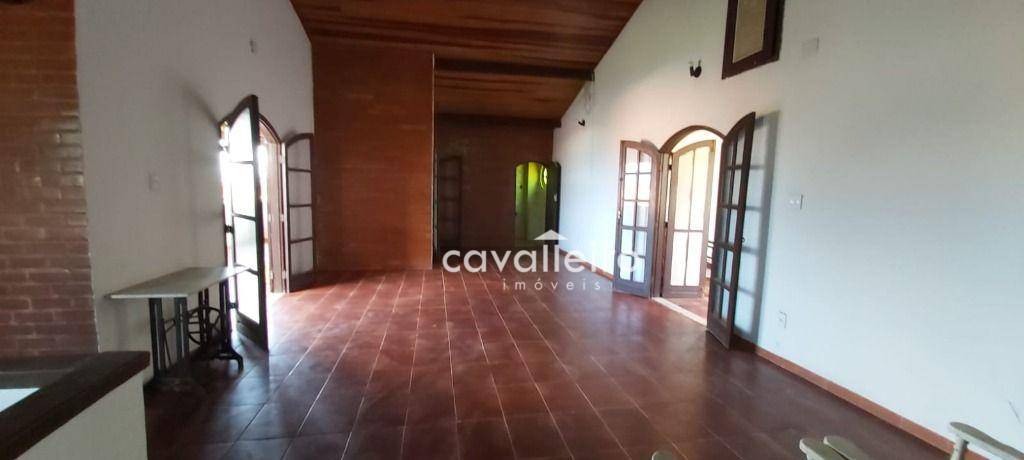 Casa à venda com 4 quartos, 180m² - Foto 48