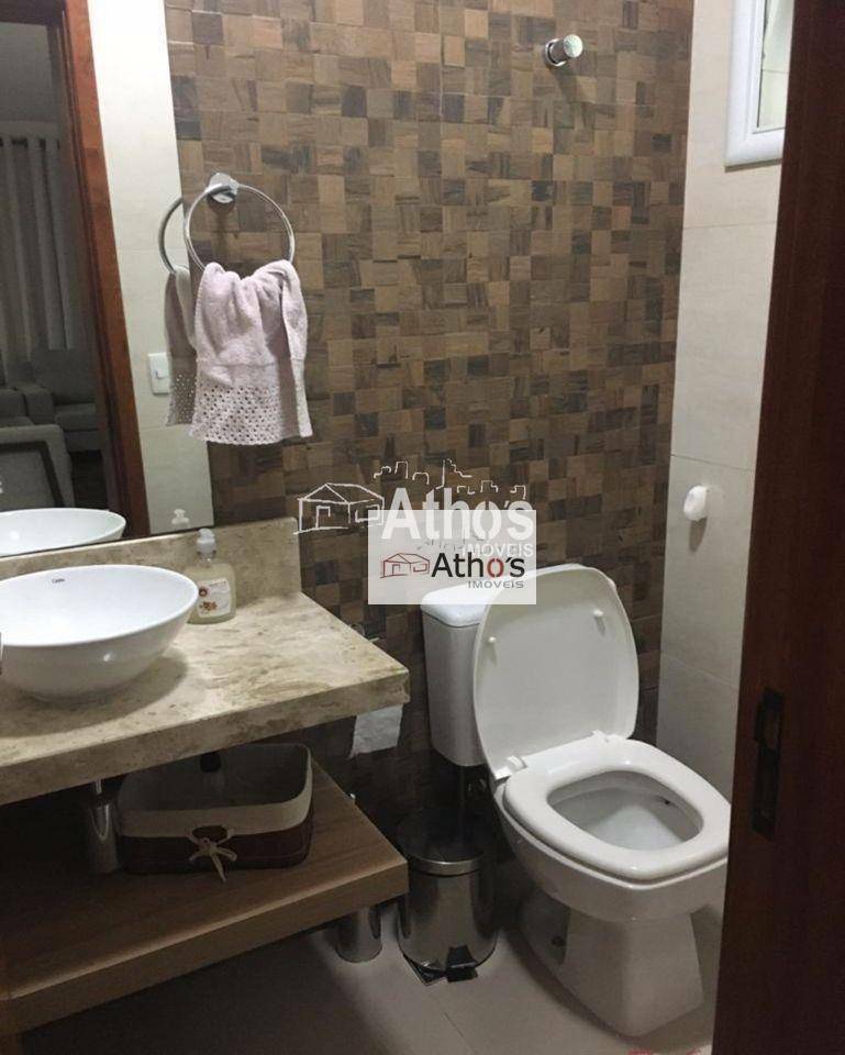 Sobrado à venda com 3 quartos, 190m² - Foto 9