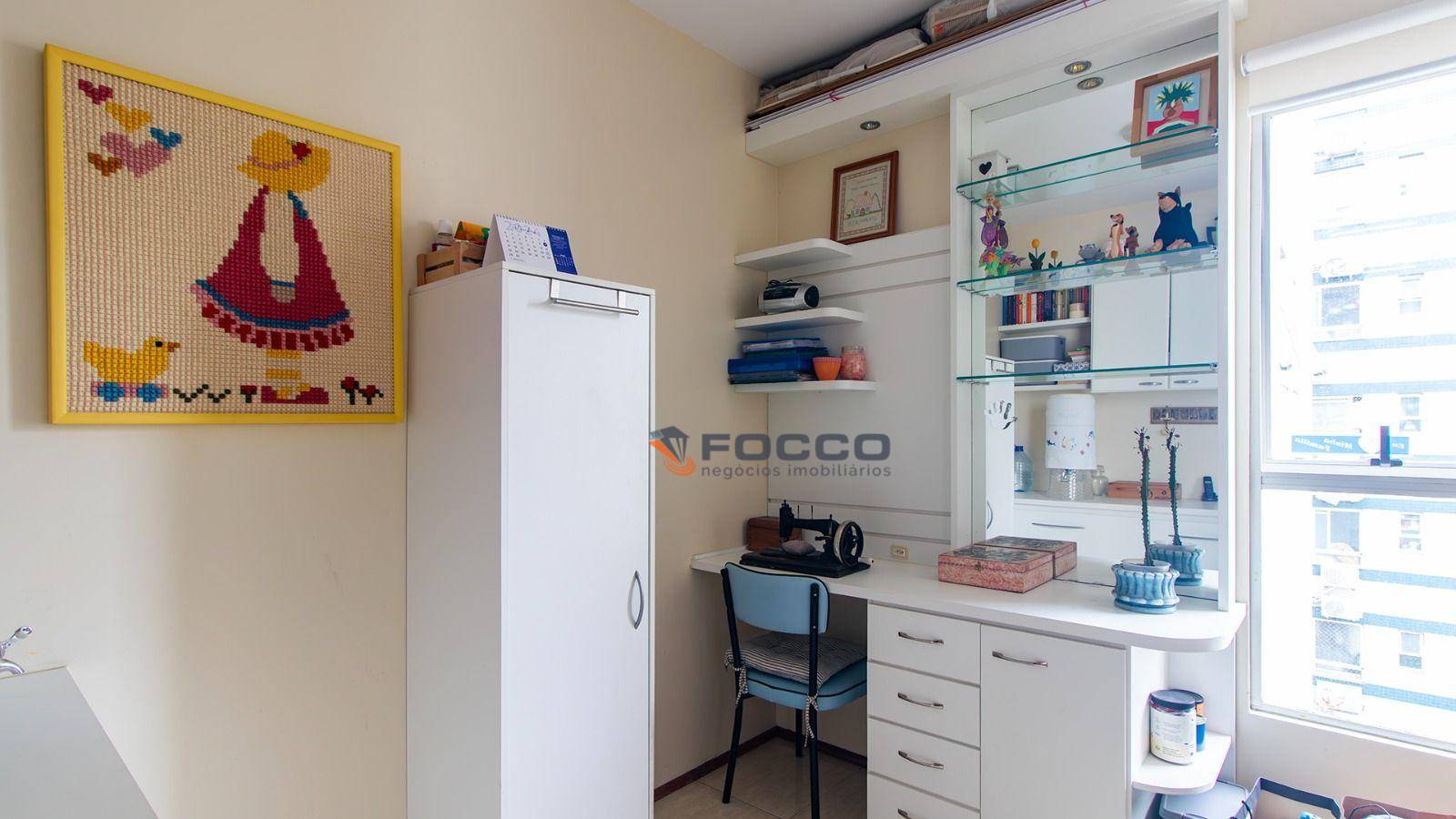 Apartamento à venda com 3 quartos, 104m² - Foto 14