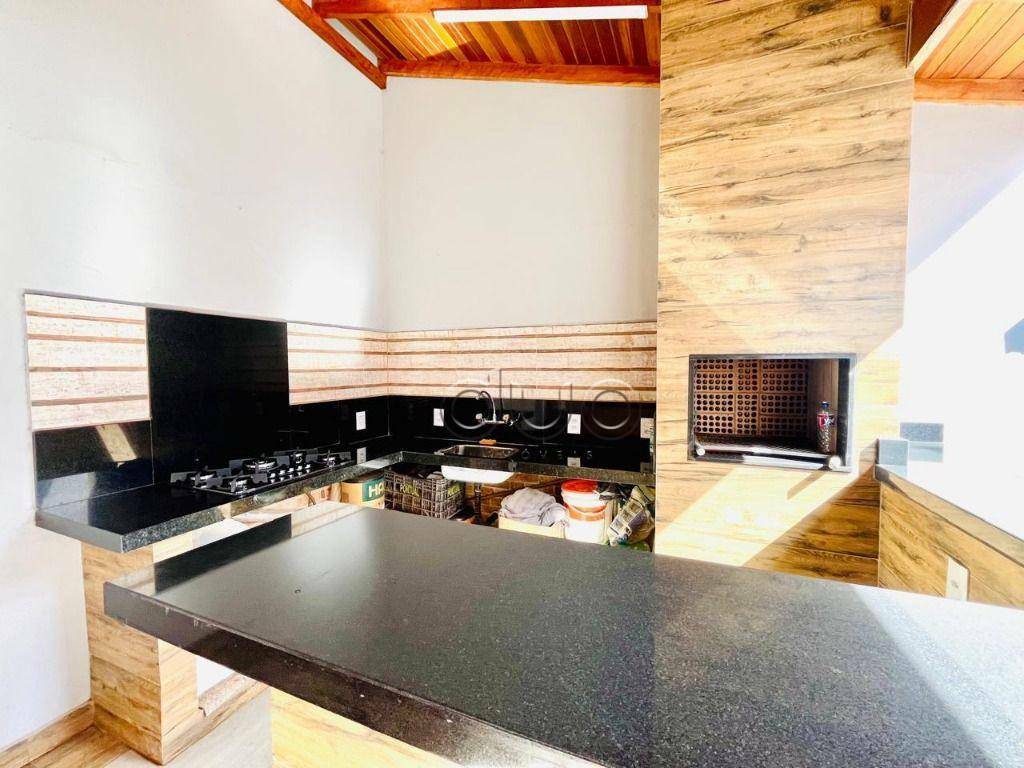 Casa à venda com 3 quartos, 200m² - Foto 14
