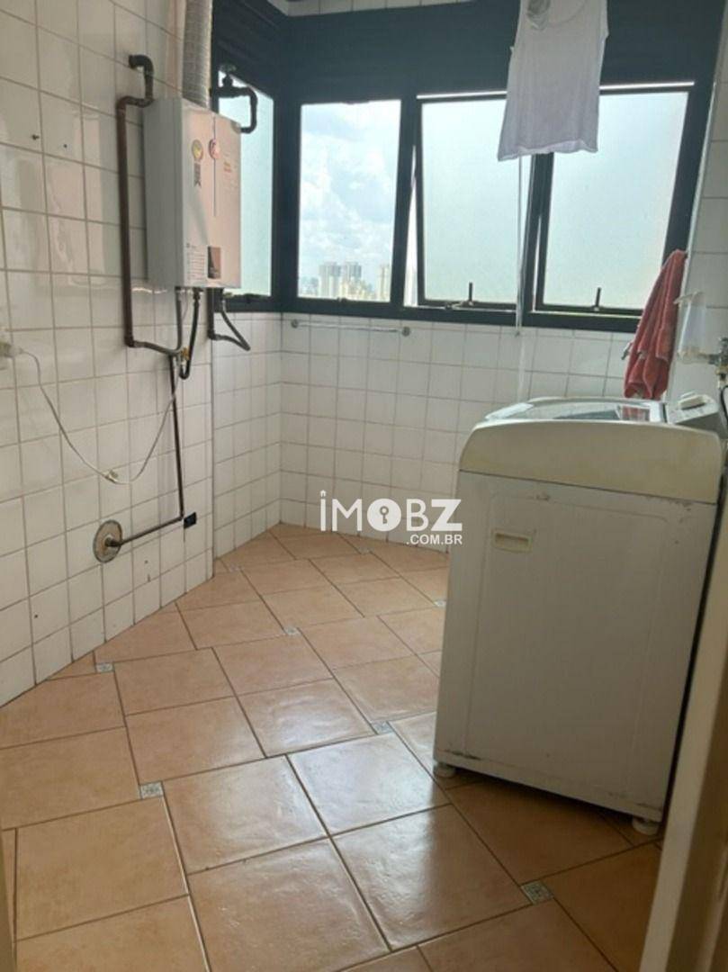 Apartamento à venda com 3 quartos, 136m² - Foto 18