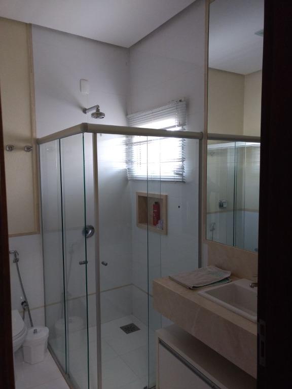 Casa de Condomínio à venda com 4 quartos, 335m² - Foto 25