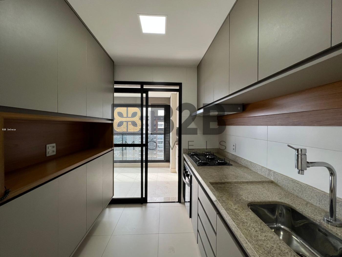 Apartamento à venda com 3 quartos, 107m² - Foto 7