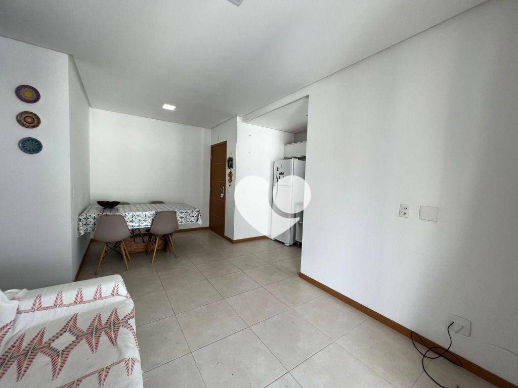 Apartamento à venda com 3 quartos, 80m² - Foto 9