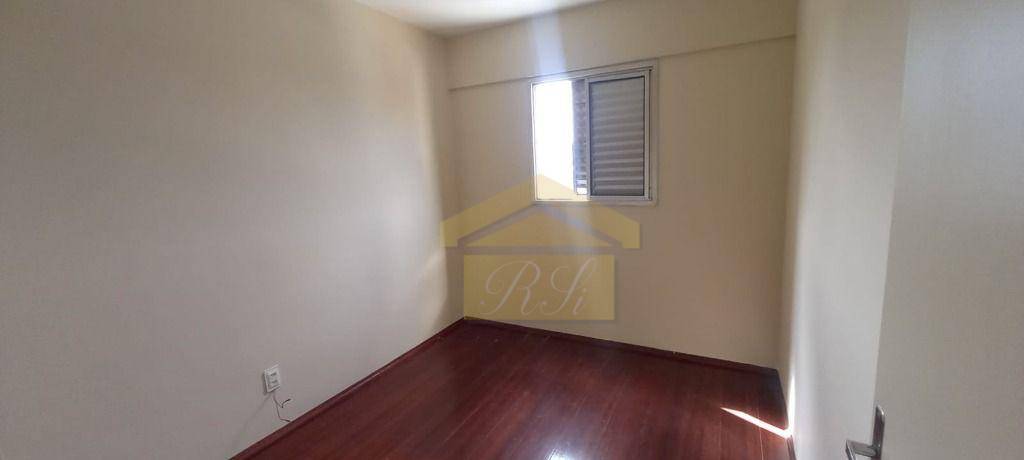 Apartamento à venda com 2 quartos, 60m² - Foto 7