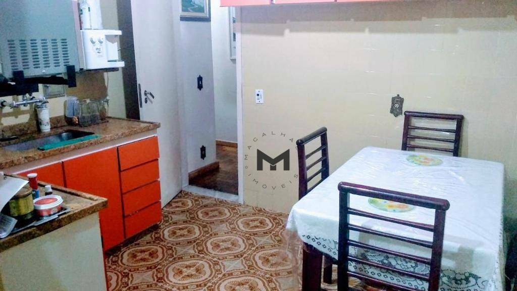 Apartamento à venda com 3 quartos, 95m² - Foto 9