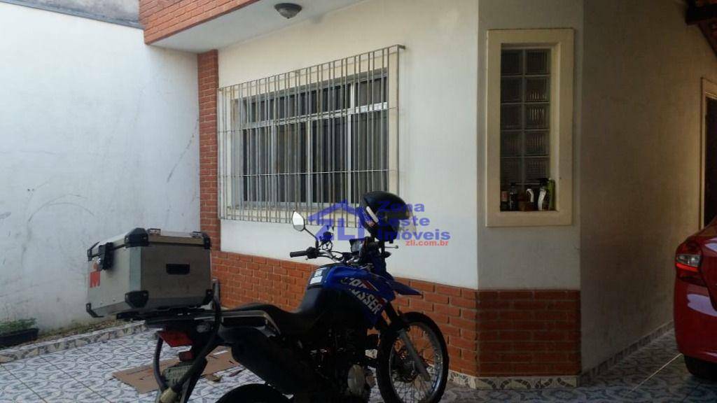 Sobrado à venda com 3 quartos, 240m² - Foto 2