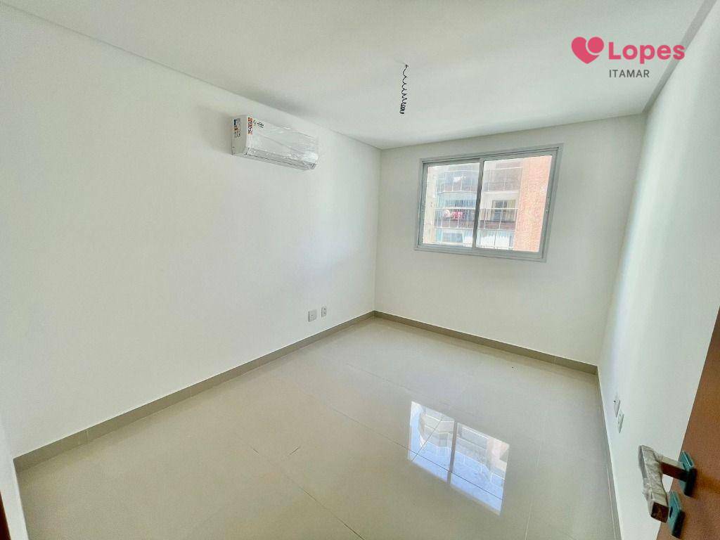 Apartamento à venda com 3 quartos, 110m² - Foto 13