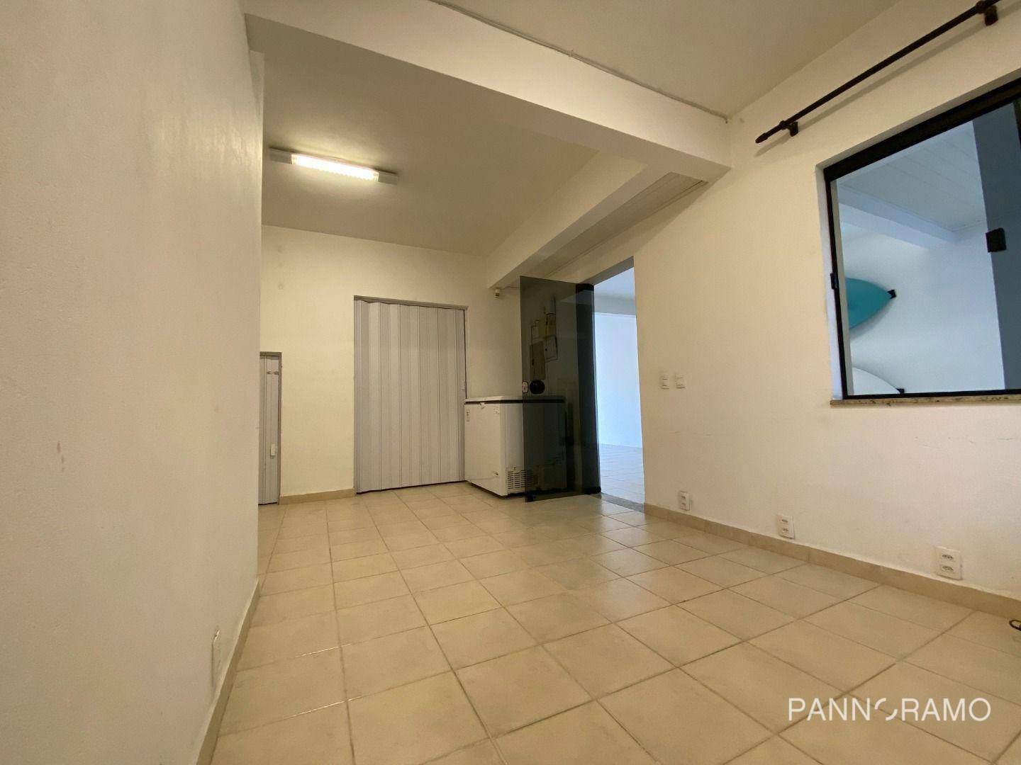 Casa à venda com 3 quartos, 265m² - Foto 22