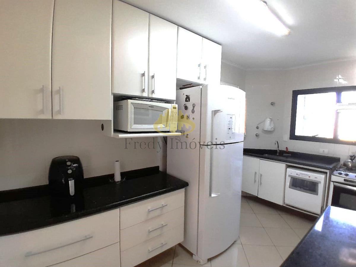 Apartamento à venda com 3 quartos, 96m² - Foto 29