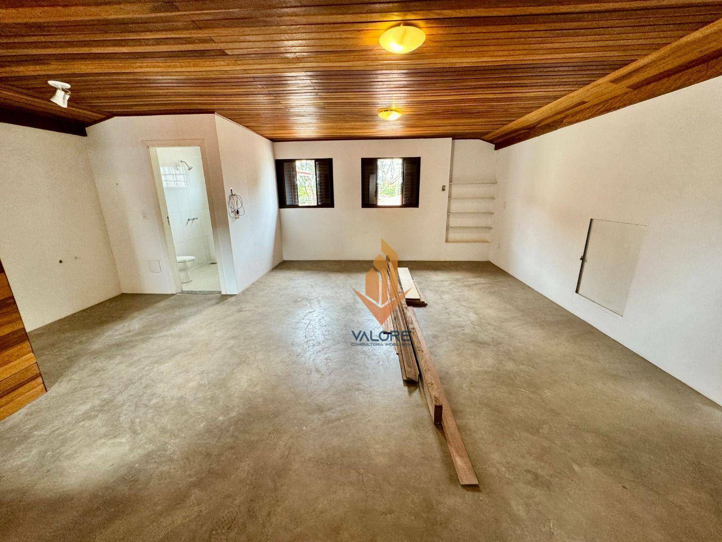 Casa à venda com 4 quartos, 155m² - Foto 17