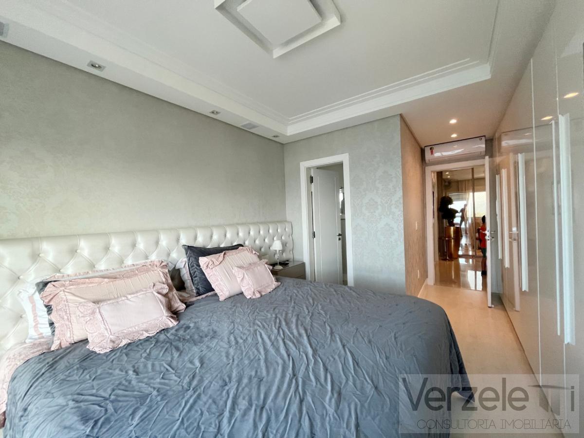 Apartamento à venda com 3 quartos, 144m² - Foto 14