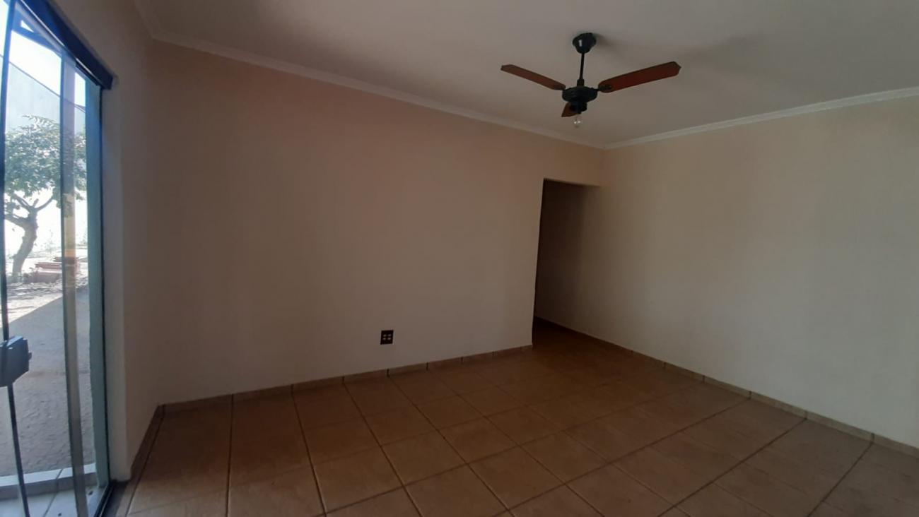 Casa à venda com 3 quartos, 250m² - Foto 6