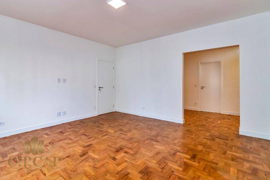 Apartamento à venda com 3 quartos, 270m² - Foto 14