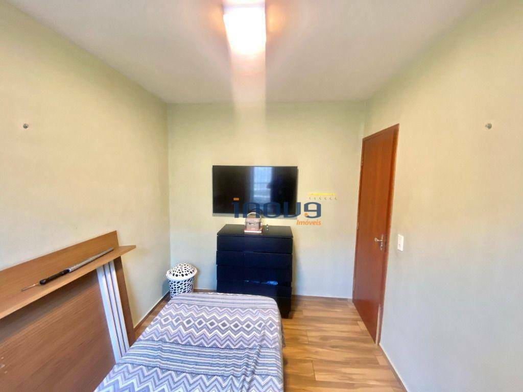 Apartamento à venda com 2 quartos, 45m² - Foto 17