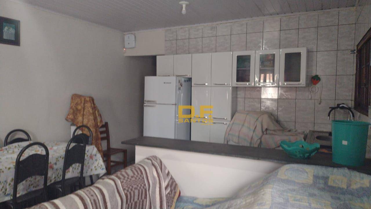 Casa à venda com 1 quarto, 59m² - Foto 4