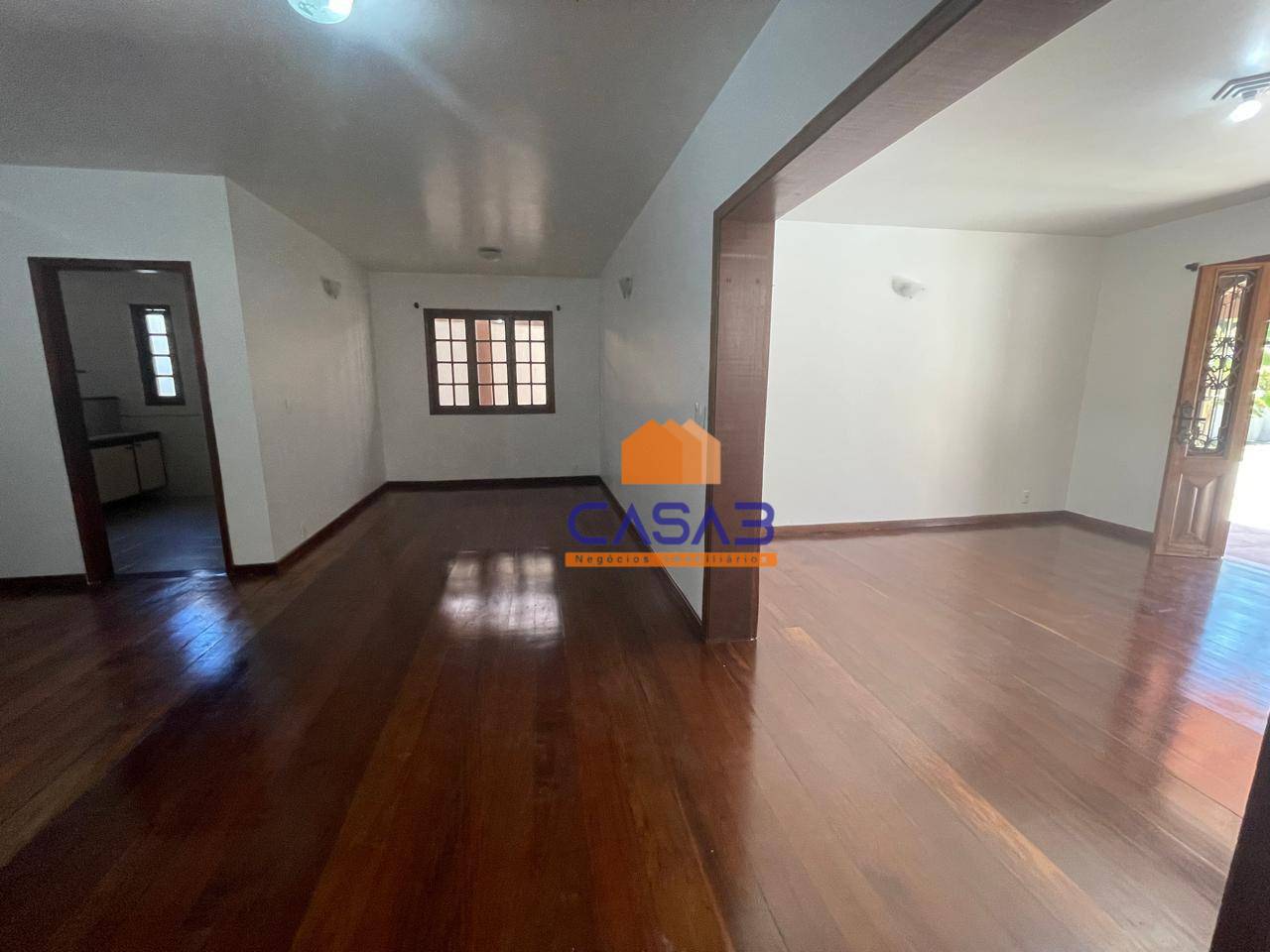 Casa à venda com 6 quartos, 473m² - Foto 50