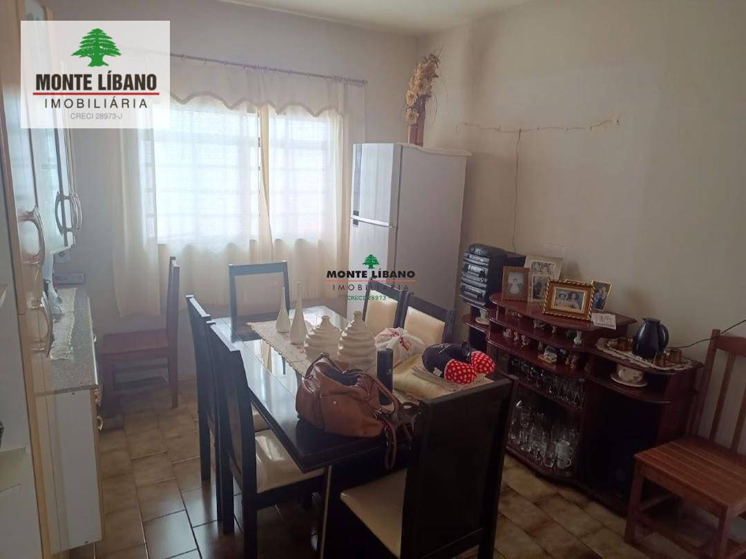 Casa à venda com 3 quartos, 80m² - Foto 3