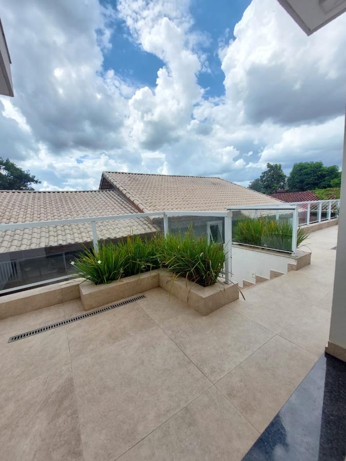 Casa à venda com 3 quartos, 450m² - Foto 7