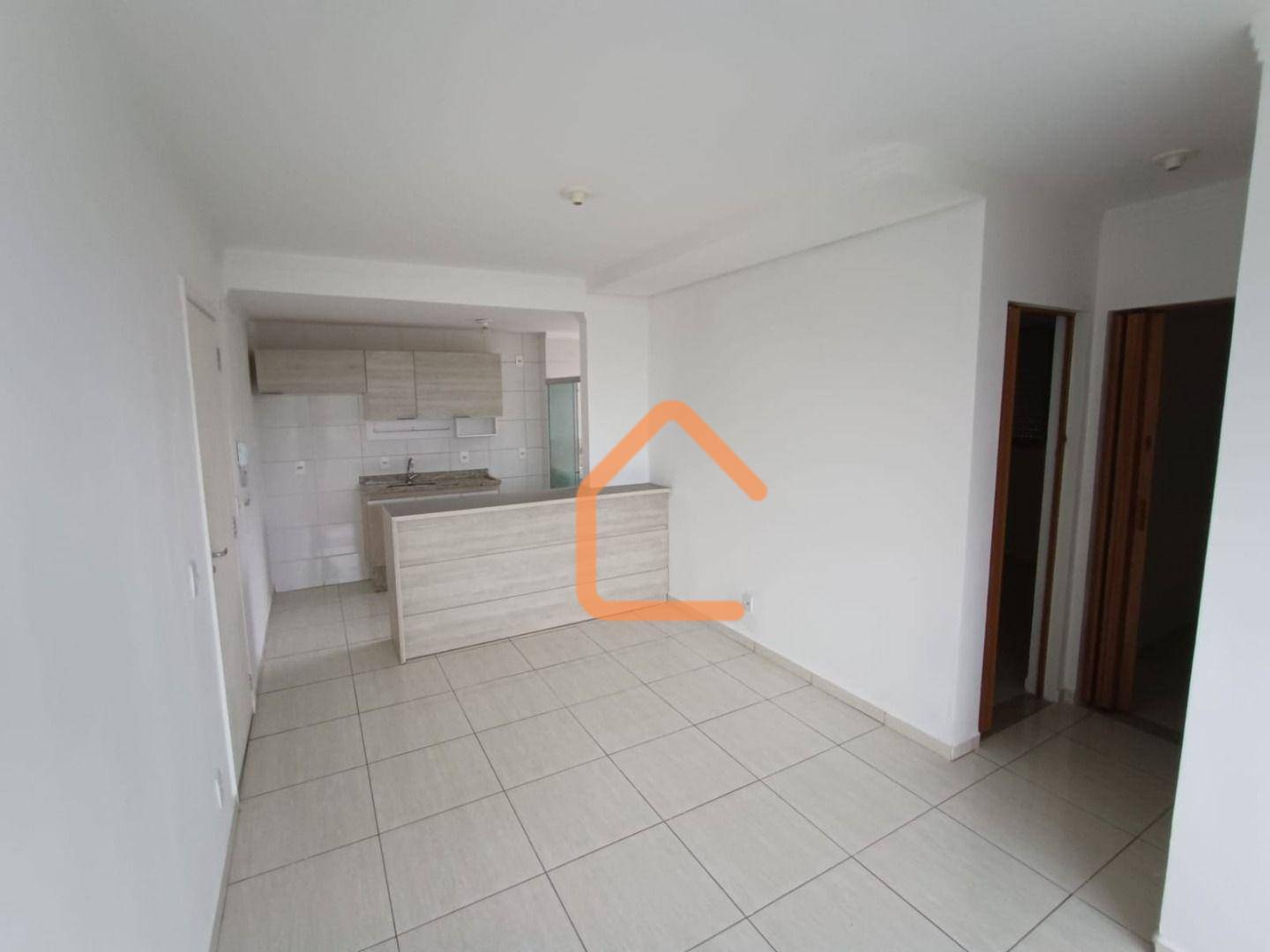 Apartamento para alugar com 2 quartos, 50m² - Foto 5