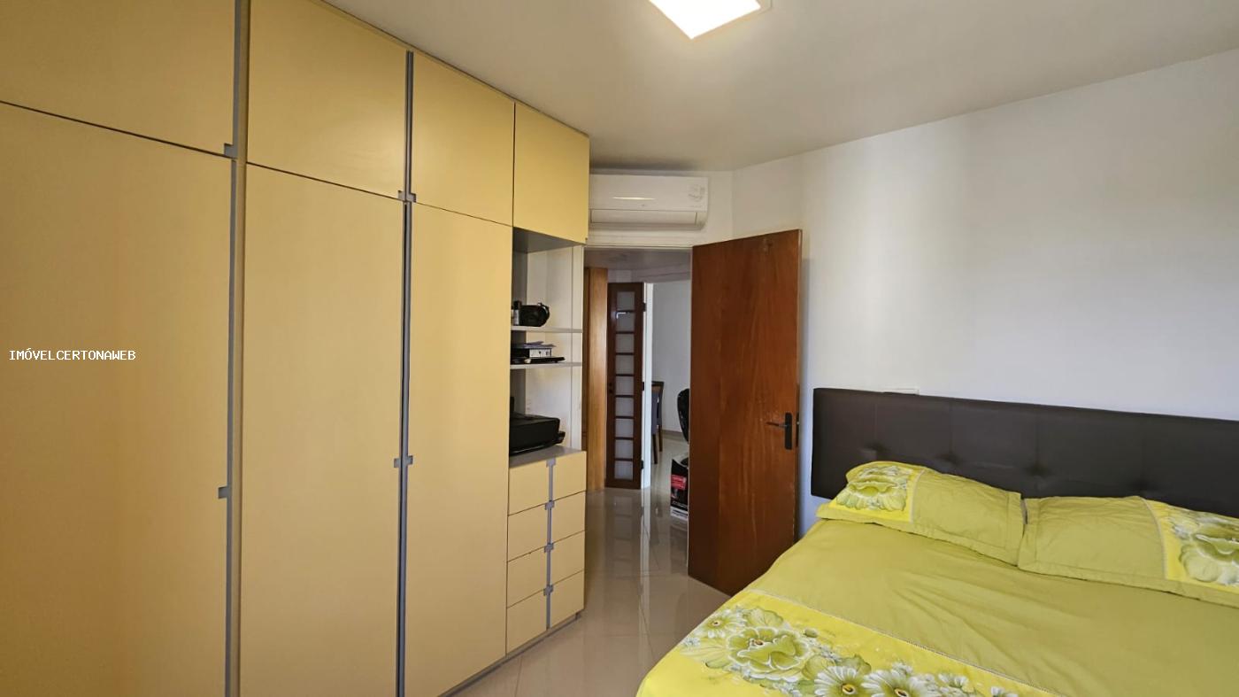 Apartamento à venda com 3 quartos, 80m² - Foto 13