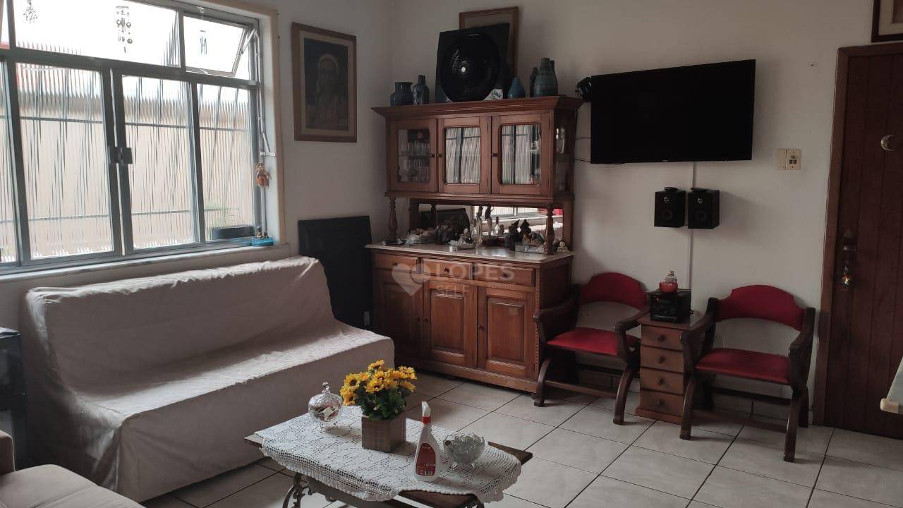 Apartamento à venda com 3 quartos, 85m² - Foto 2