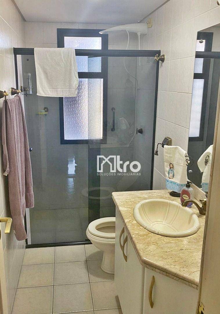 Apartamento à venda com 4 quartos, 180m² - Foto 18