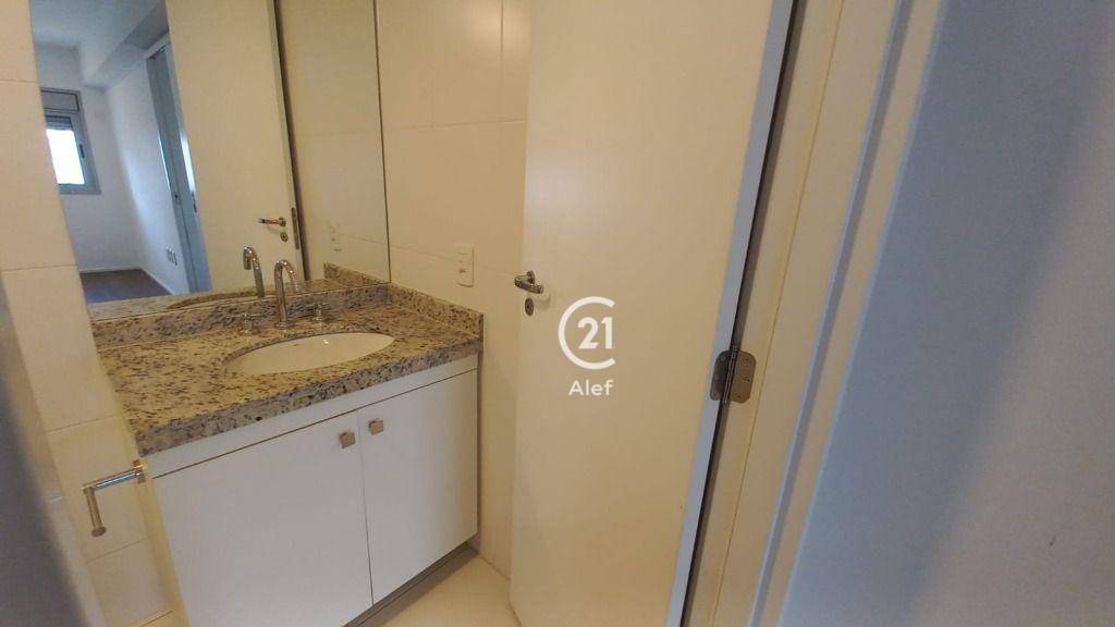 Apartamento à venda com 2 quartos, 66m² - Foto 13