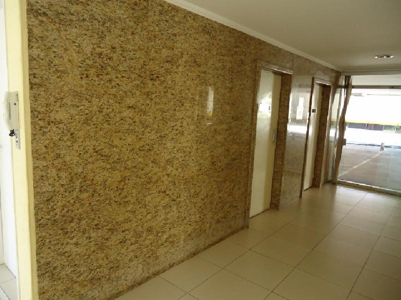 Apartamento à venda com 2 quartos, 140m² - Foto 3