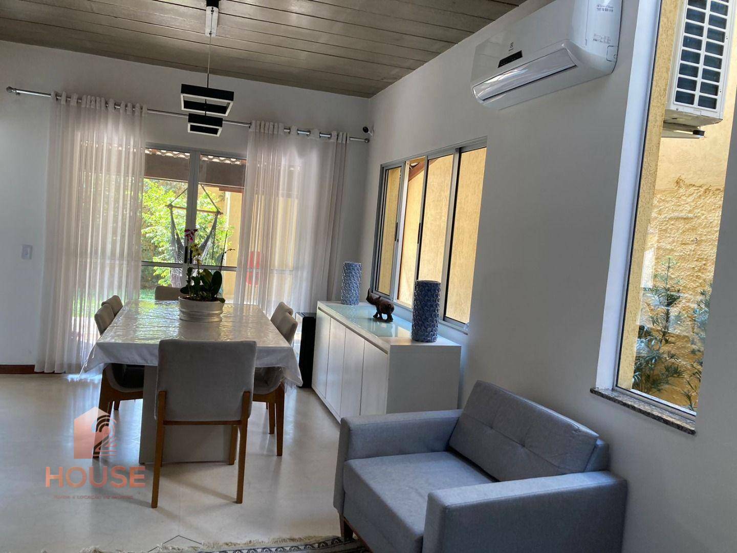 Casa de Condomínio para alugar com 3 quartos, 400m² - Foto 1