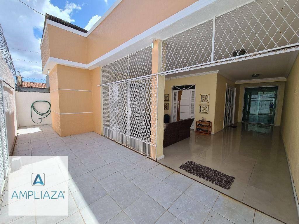 Casa à venda com 4 quartos, 280m² - Foto 5