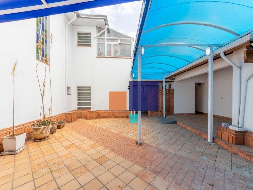 Sobrado à venda com 3 quartos, 220m² - Foto 47