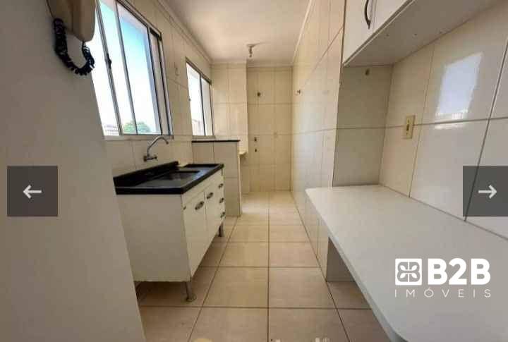 Apartamento à venda com 1 quarto, 42m² - Foto 4