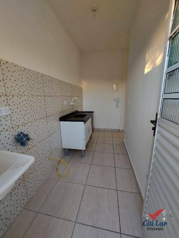 Casa para alugar com 1 quarto, 40m² - Foto 14