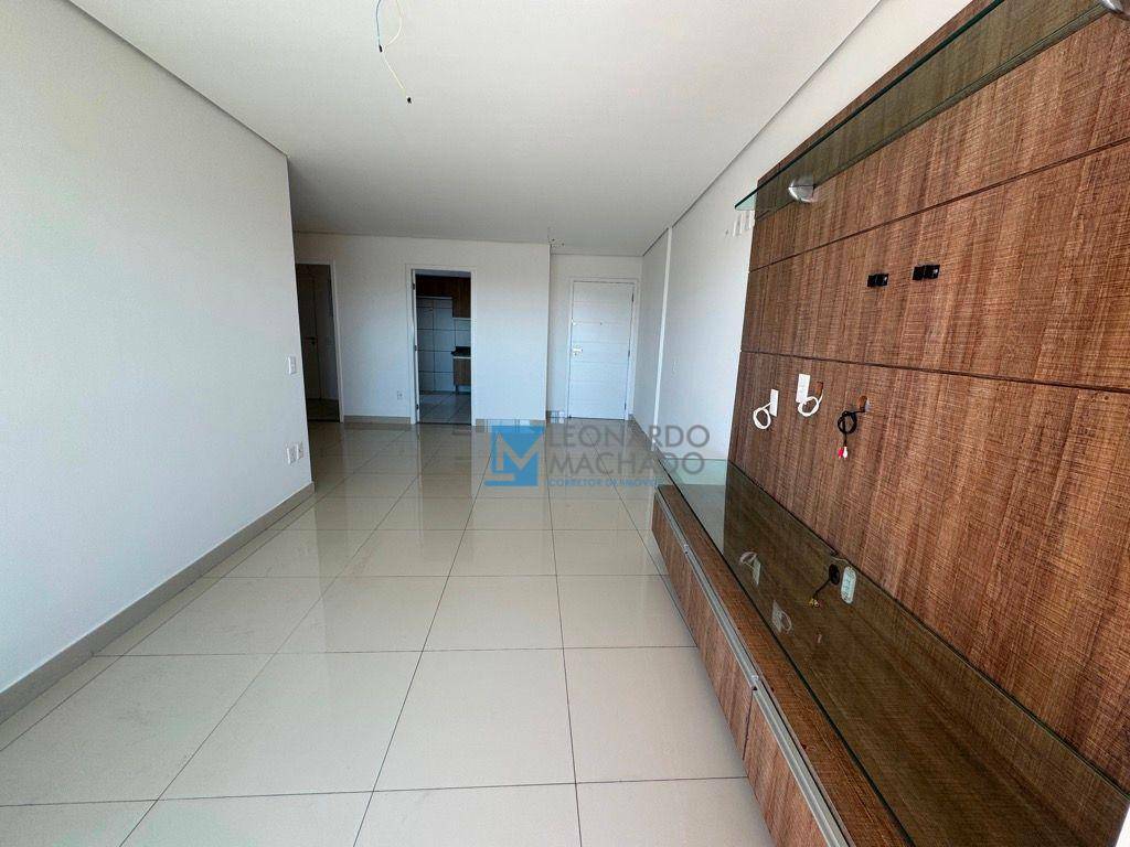 Apartamento à venda com 3 quartos, 120m² - Foto 4