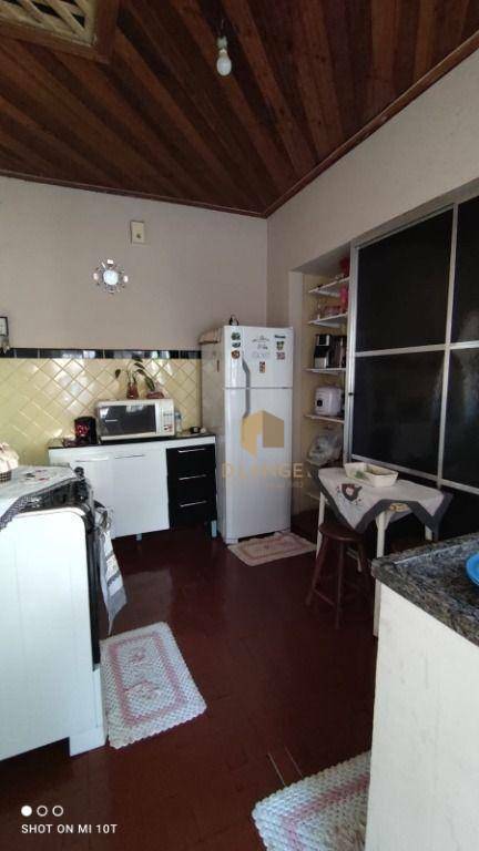 Casa à venda com 3 quartos, 65m² - Foto 10