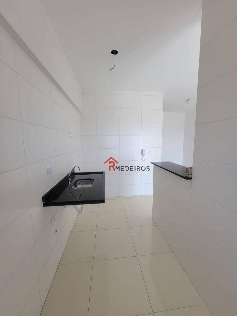 Apartamento à venda com 2 quartos, 67m² - Foto 13