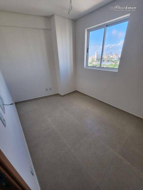 Apartamento à venda com 3 quartos, 67m² - Foto 12