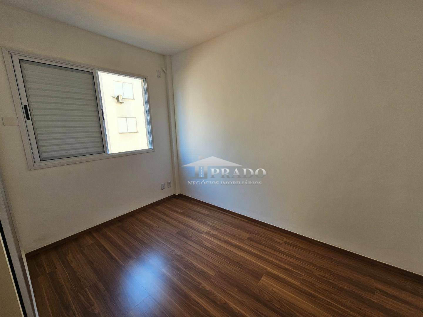 Apartamento à venda com 3 quartos, 61m² - Foto 12