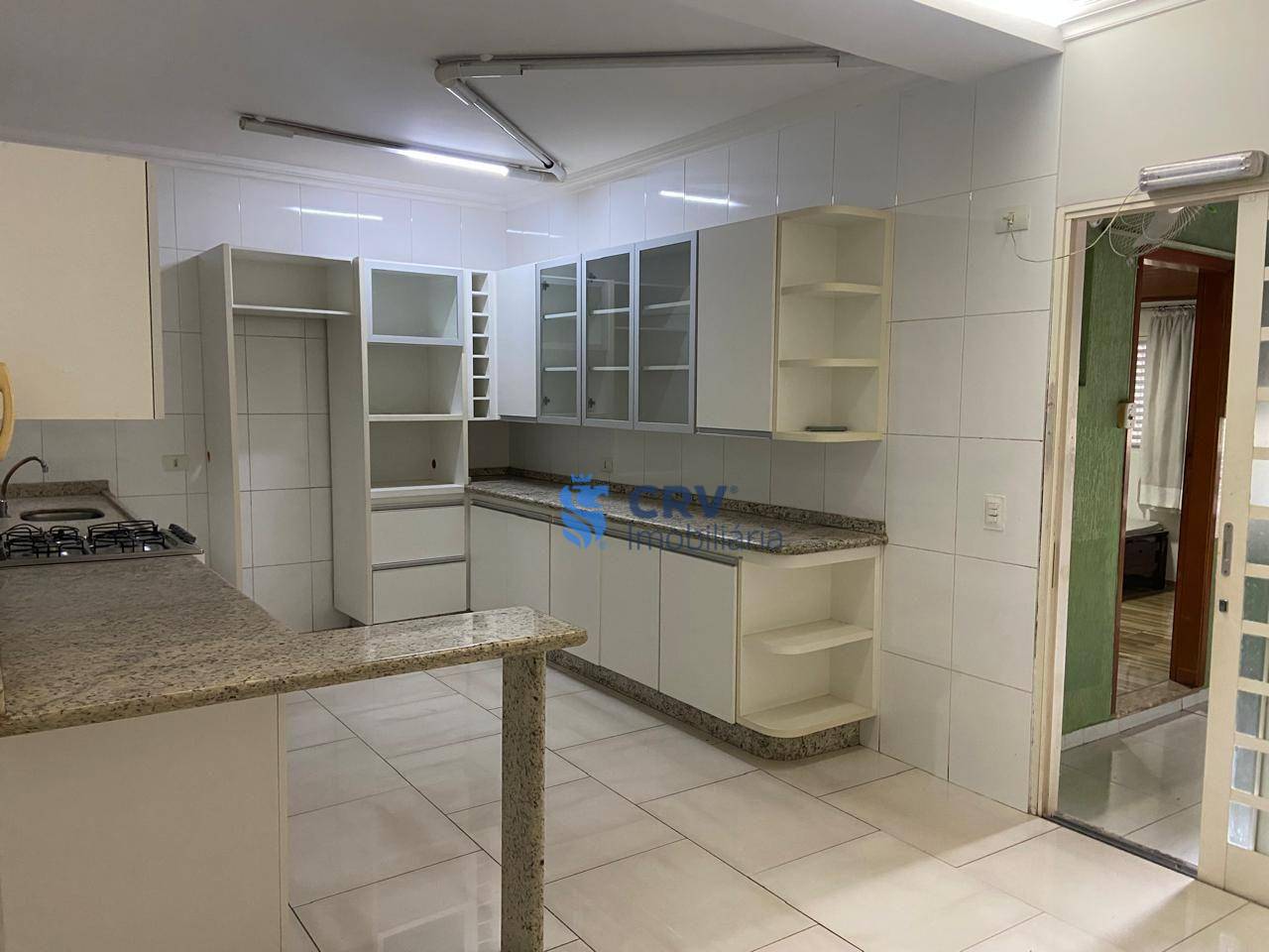 Casa à venda com 3 quartos, 200m² - Foto 10