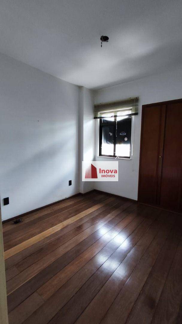 Apartamento para alugar com 3 quartos, 122m² - Foto 21