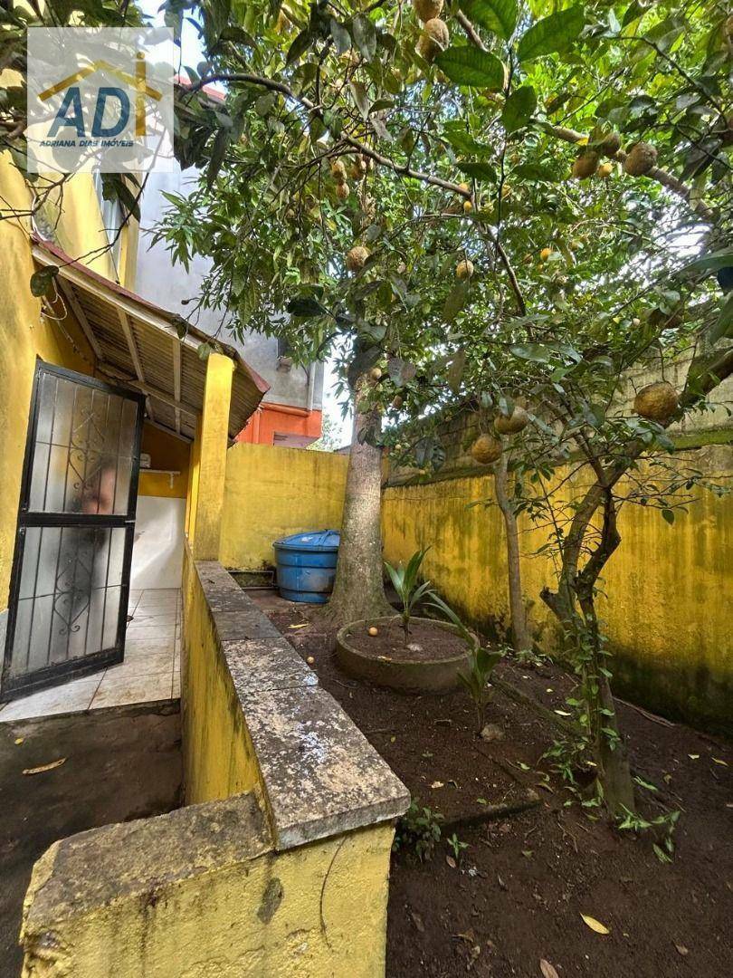 Casa para alugar com 1 quarto, 120m² - Foto 12
