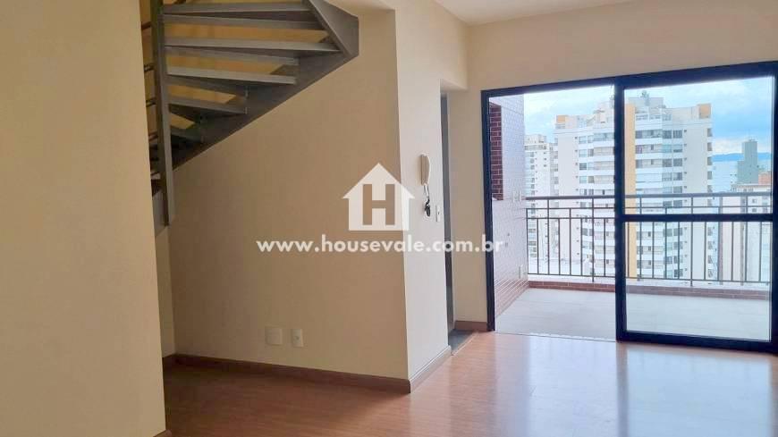 Apartamento à venda com 3 quartos, 96m² - Foto 4