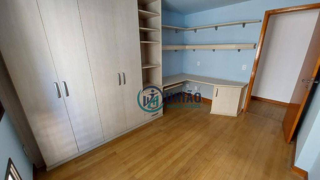 Apartamento à venda com 4 quartos, 180m² - Foto 5