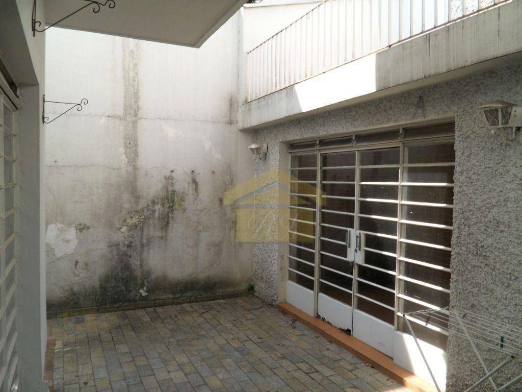 Casa para alugar com 3 quartos, 170m² - Foto 18
