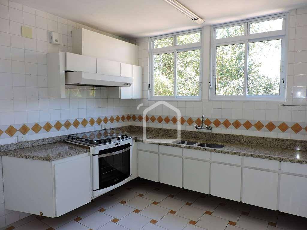 Casa de Condomínio à venda e aluguel com 6 quartos, 550m² - Foto 5