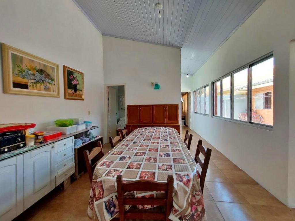 Casa à venda com 4 quartos, 195m² - Foto 25