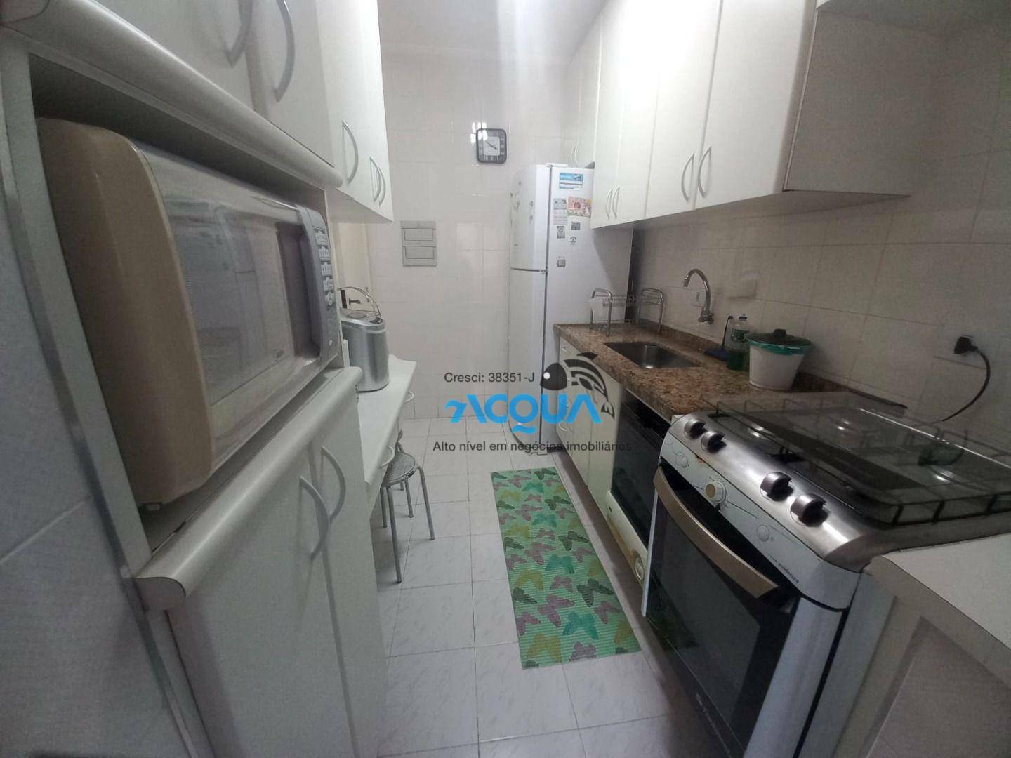 Apartamento à venda com 2 quartos, 75m² - Foto 2