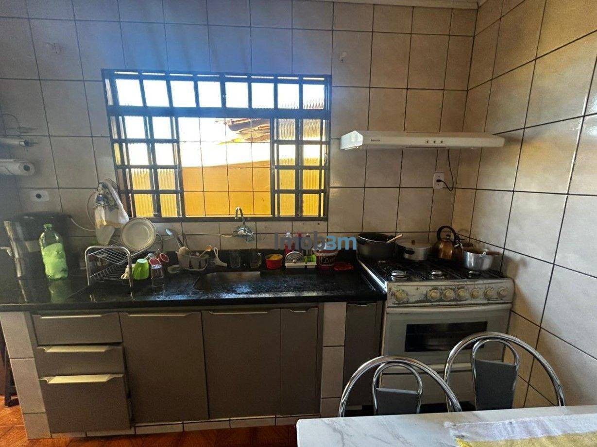 Casa, 3 quartos, 142 m² - Foto 4